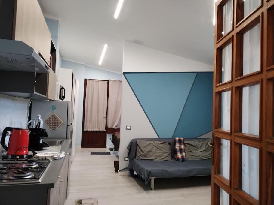 Loft 2 In Mondello Mt. 200 From Sea. Appartement Palerme